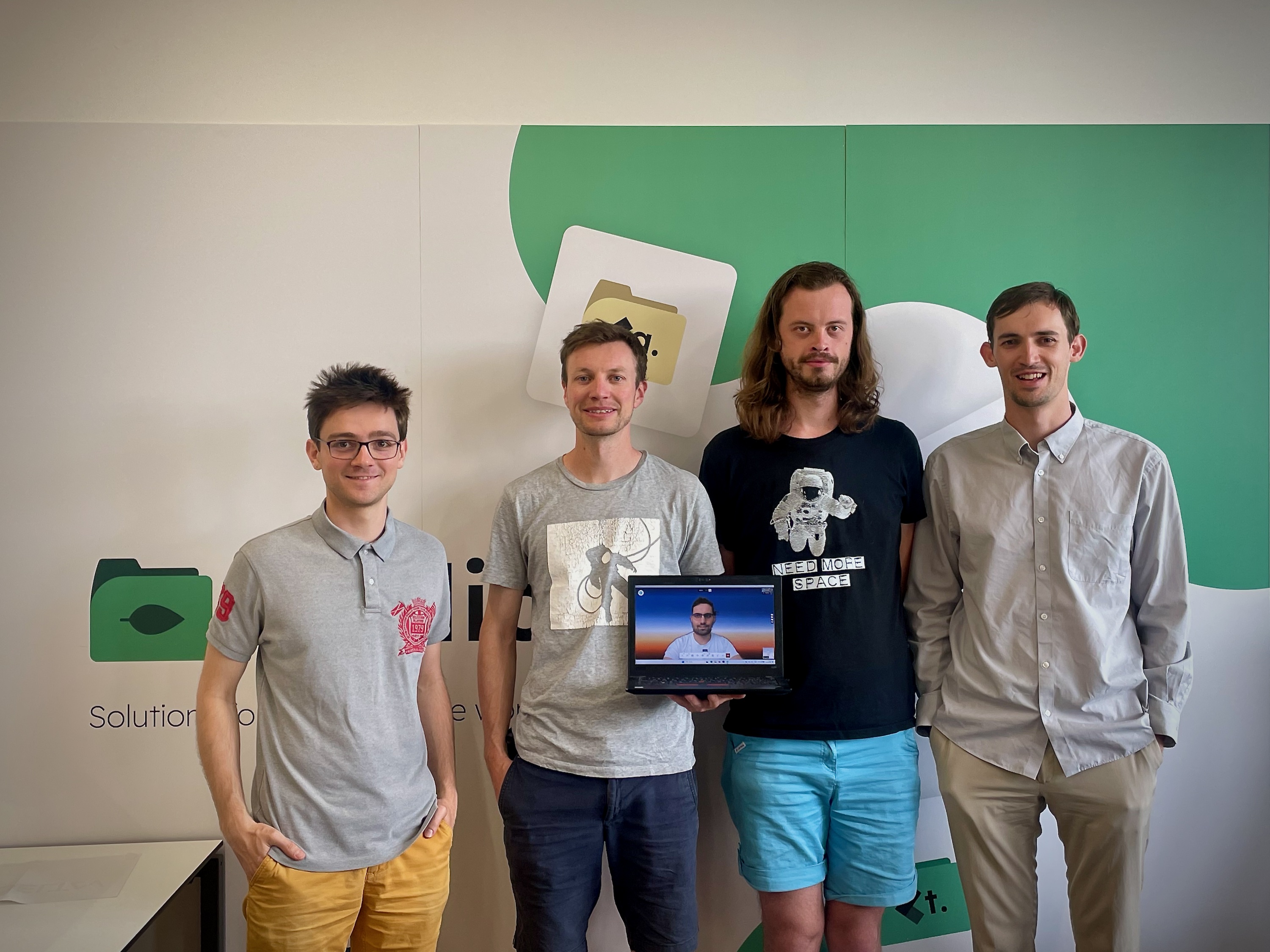 Das Team von Resilio und ecodeltaV bei der Unterzeichnung der Partnerschaftsvereinbarung – Juni 2026, Renens